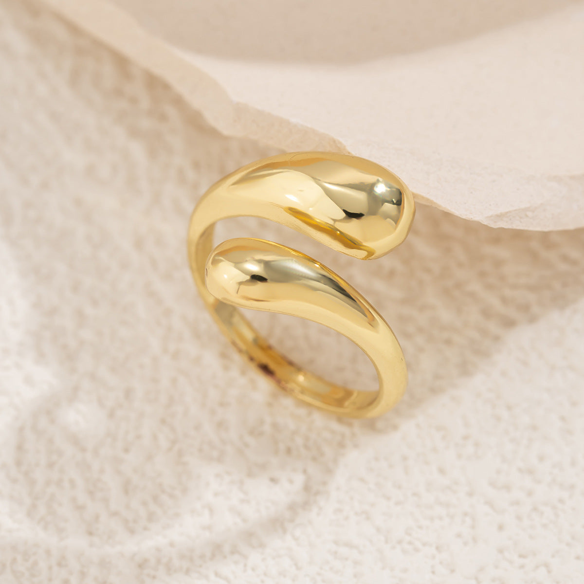 Personalized Hug Spring Mouth Open Collar Choker Female Minimalist Ins Cold Metal Item Jewelry